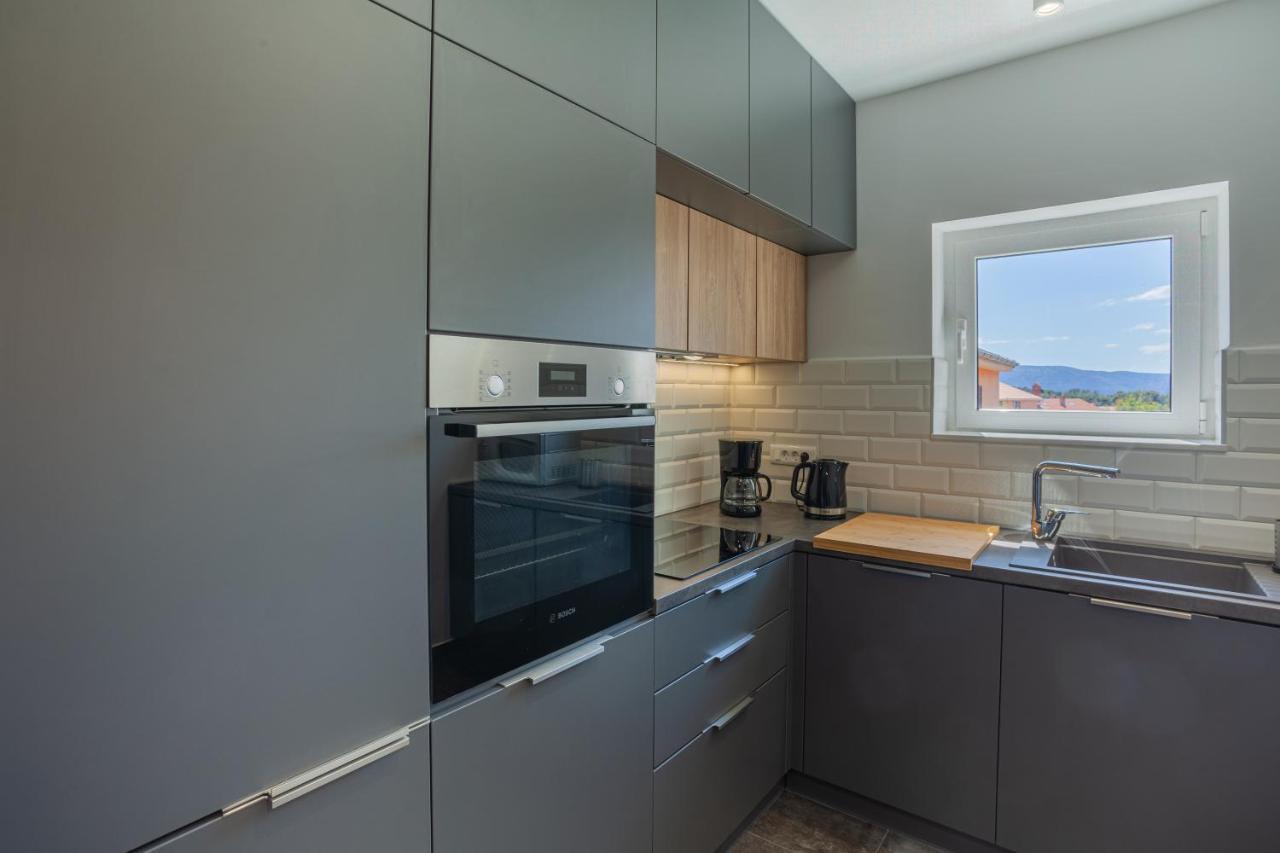 Apartman Petra Cres Exterior foto